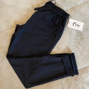 ZYIA XXS Black Everywhere pants- NWT